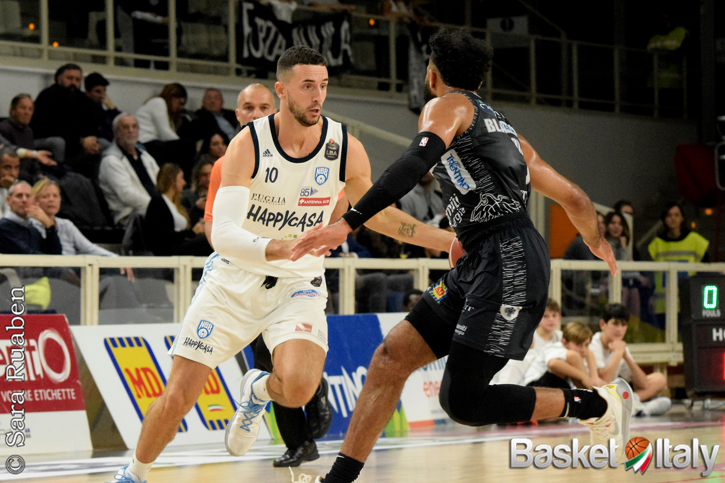 Brindisi cade in casa dei campioni in carica Burgos 93-71