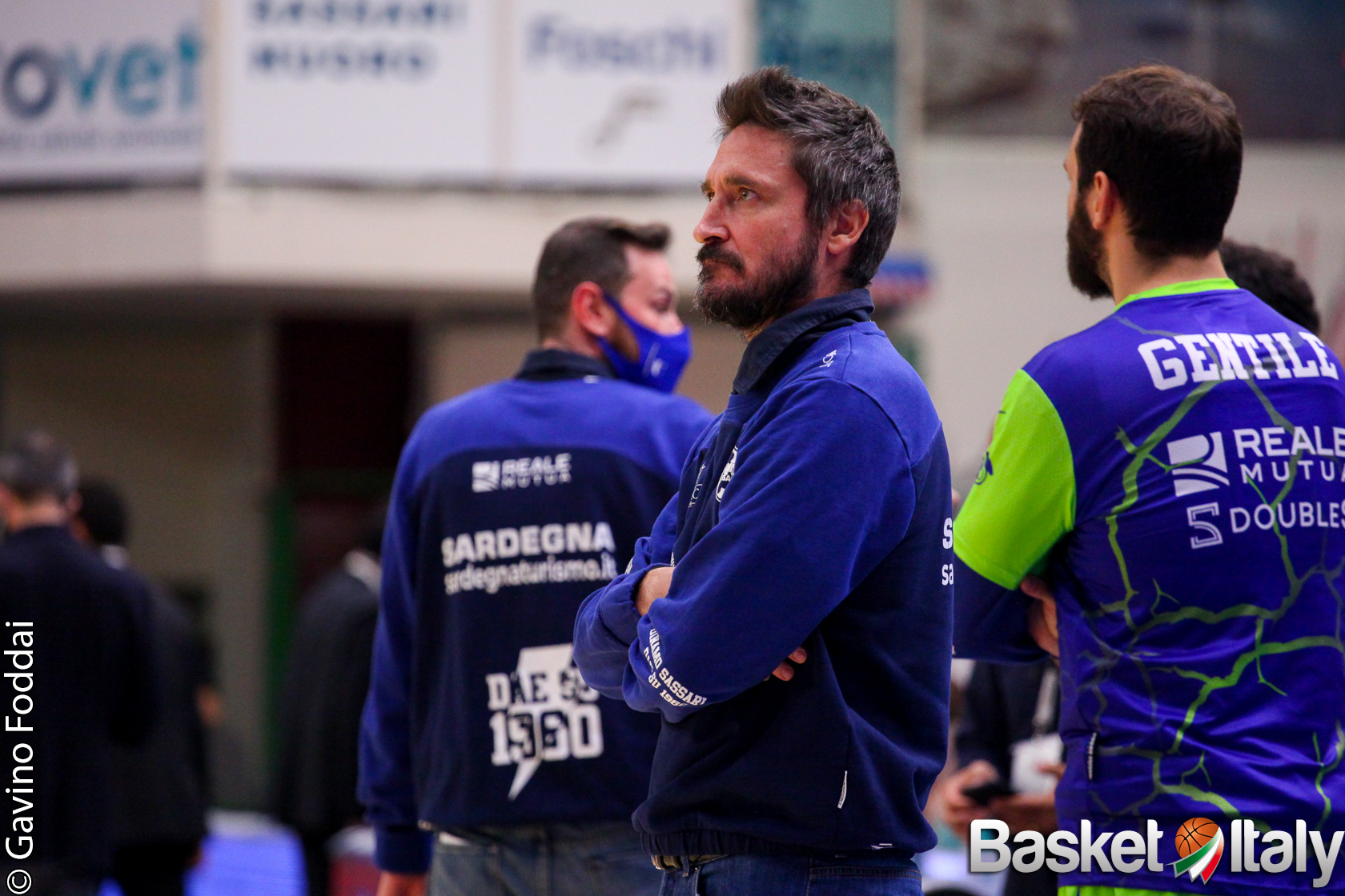 Gianmarco Pozzecco non è più l’allenatore della Dinamo Sassari