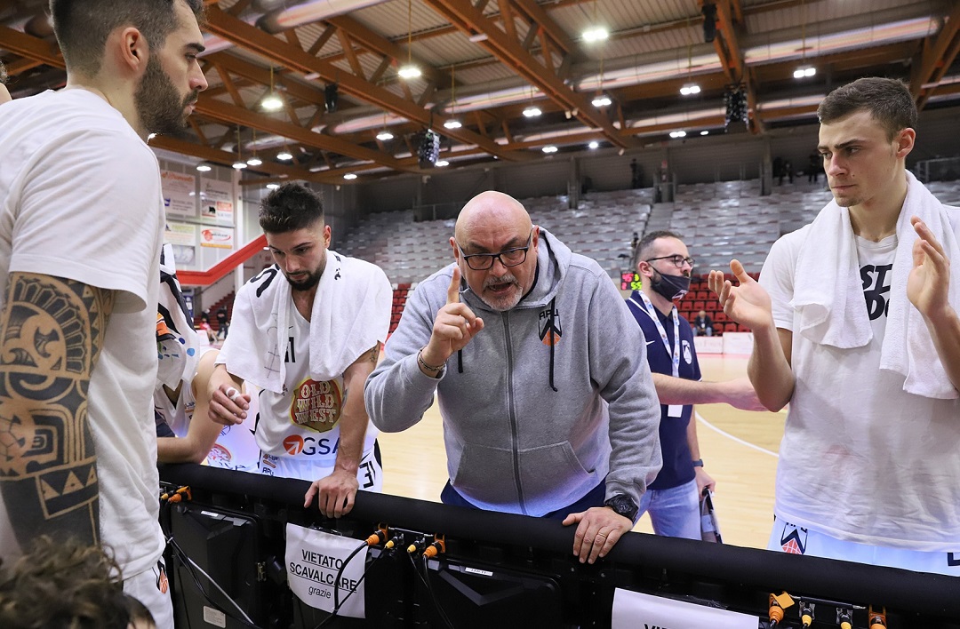 #SerieA2: Matteo Boniciolli: “Le partite da vincere per forza arriveranno a maggio”