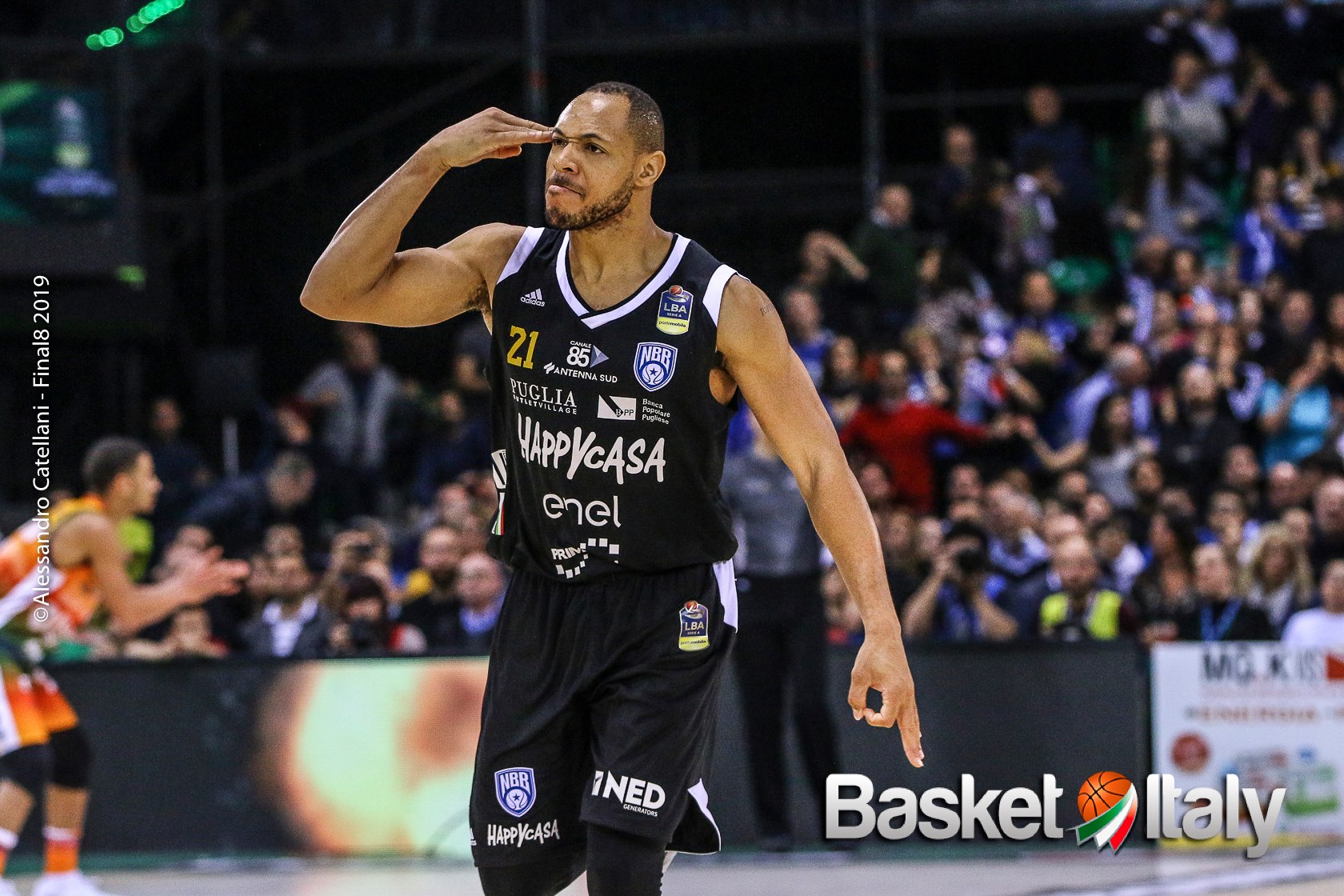 Jeremy Chappell torna alla Happy Casa Brindisi, accordo fino al 2023